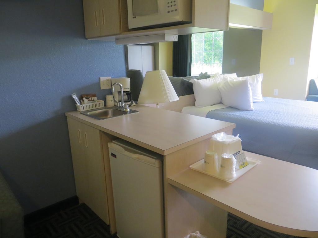 Days Inn Pryor Creek Zewnętrze zdjęcie